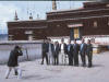 eine chinesische Delegation l�st sich werbewirksam fotografieren